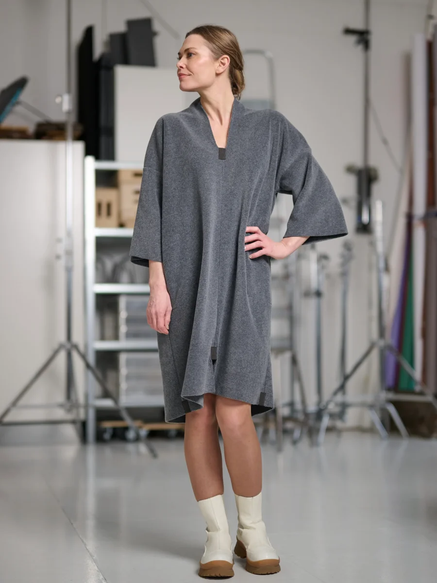 Fleece Kleid V-NECK 3251, in 3 Farben