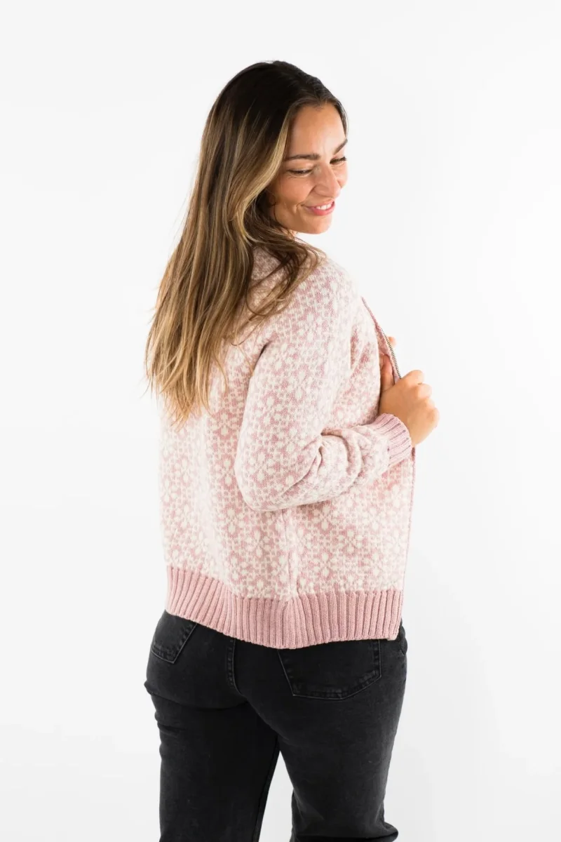 Norweger Strickjacke Raven dark rose – Bild 4