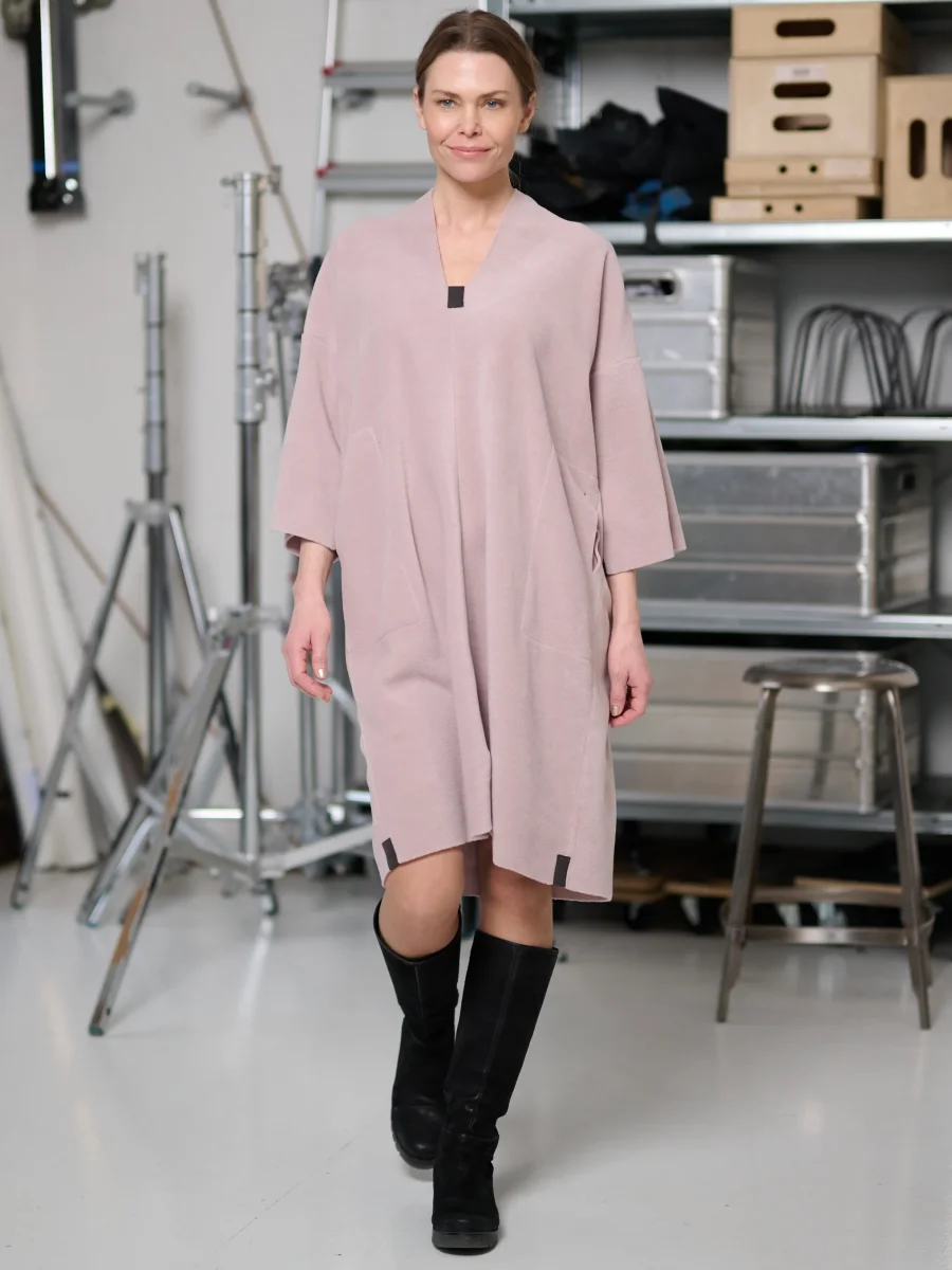 Fleece Kleid V-NECK 3251, in 3 Farben – Bild 5