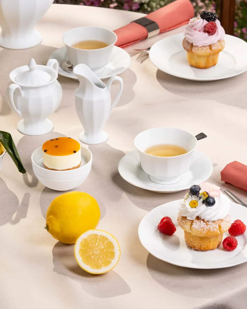 Fürstenberg Porzellan Kaffee-/Teeobertasse Weiß GRECQUE Satiniert – Bild 3